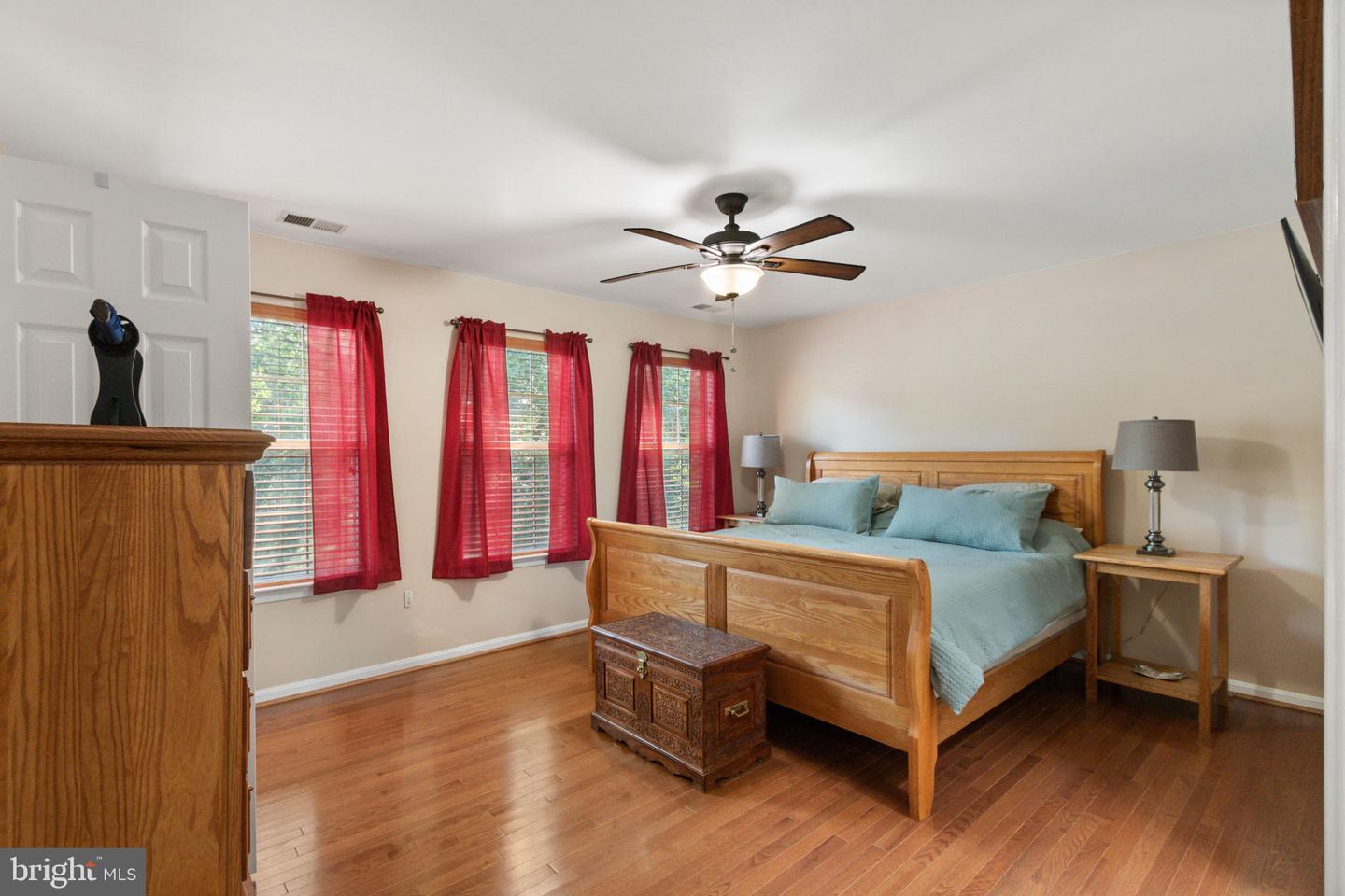 48 Blossom Wood Ct