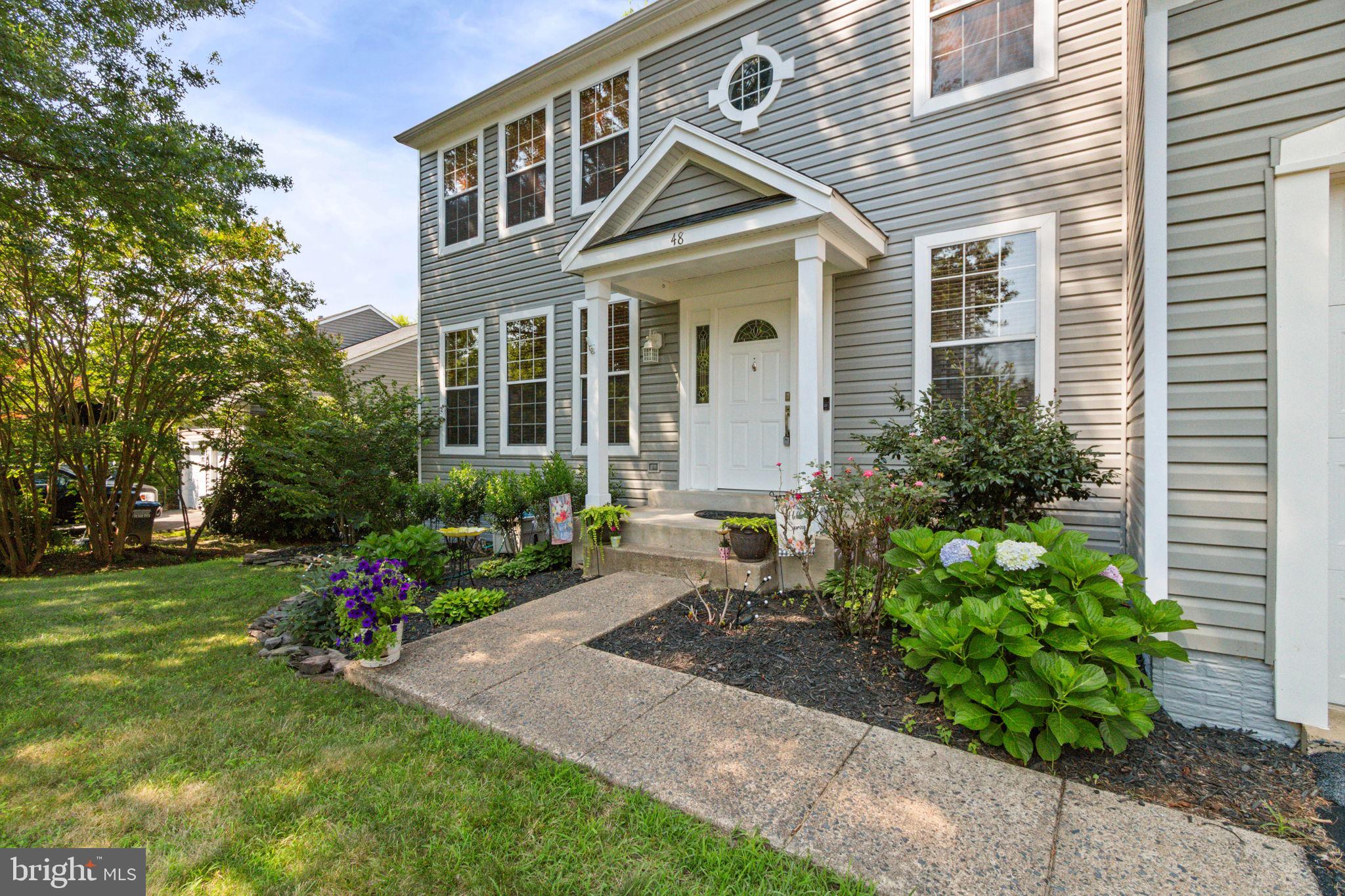 48 Blossom Wood Ct