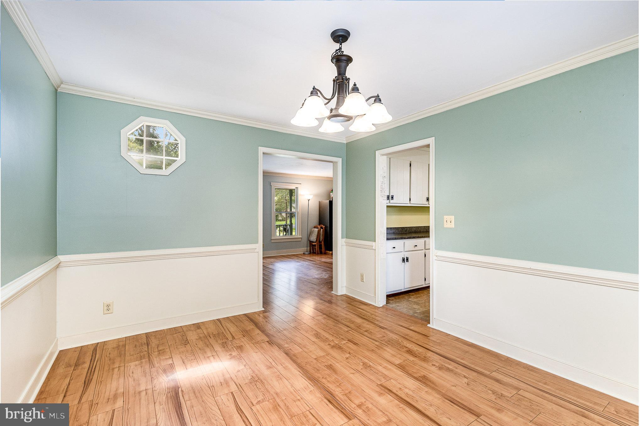 1032 ISABELLA DRIVE