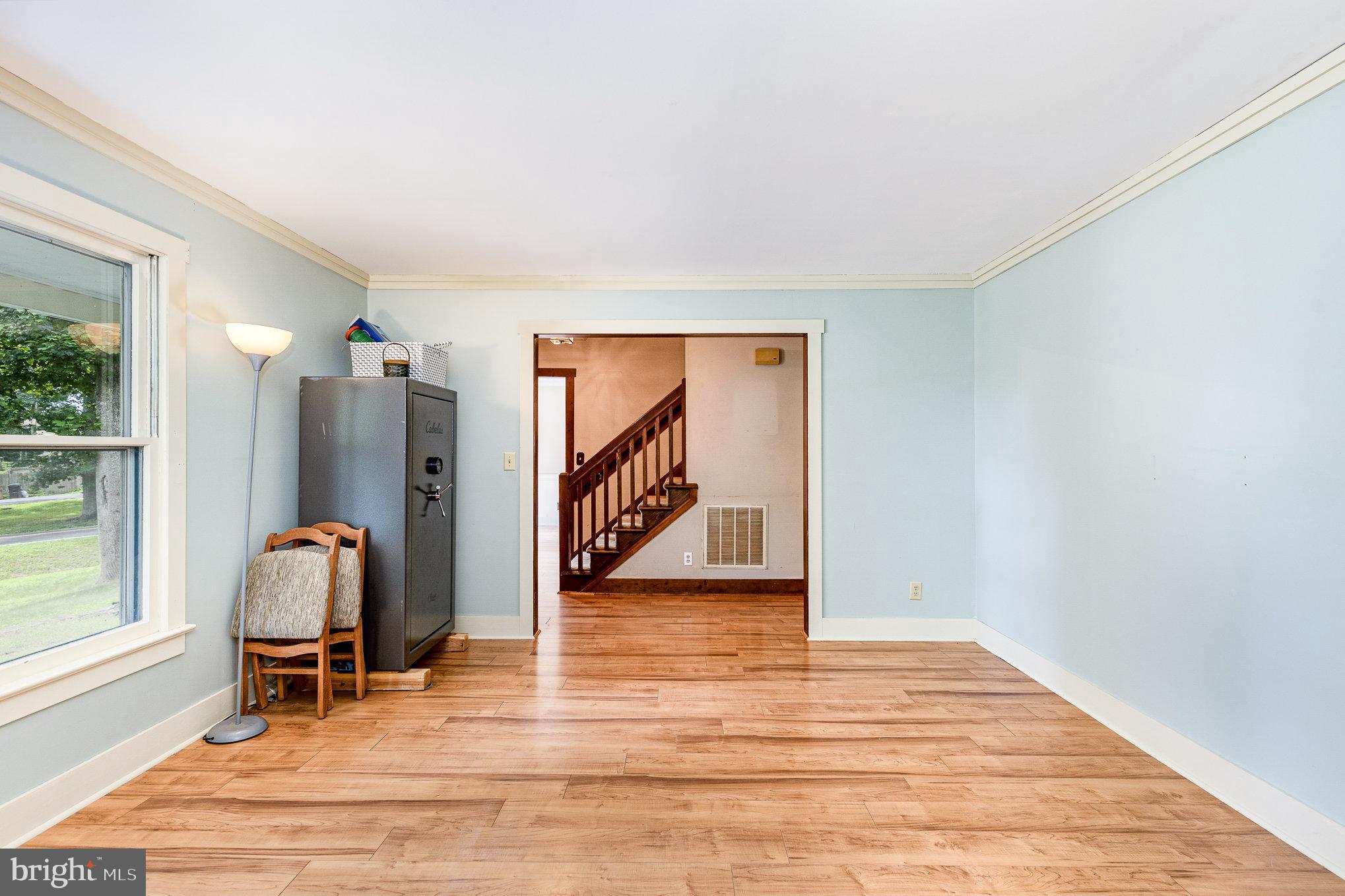 1032 ISABELLA DRIVE