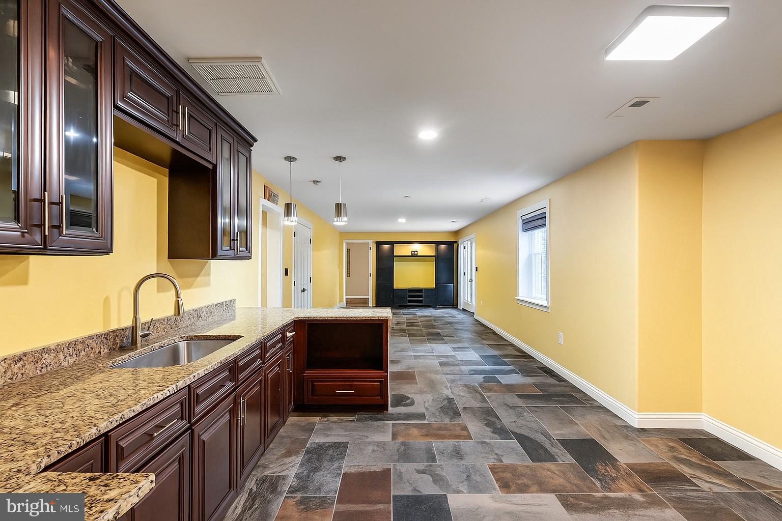 123 ARDEN LANE