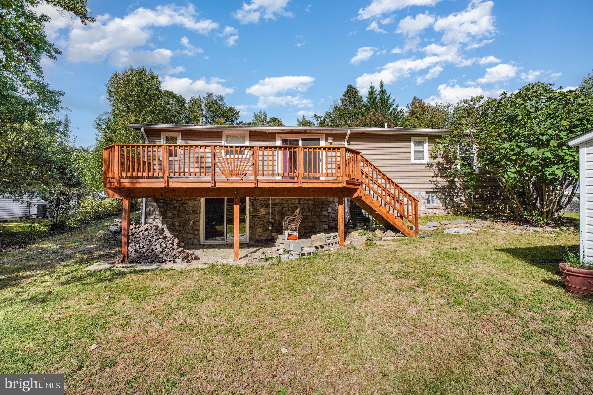 2 DAVID COURT