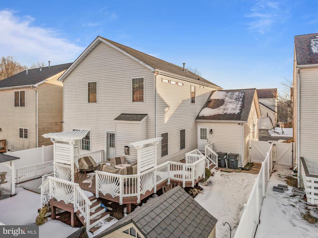 8 CARLSBAD DRIVE