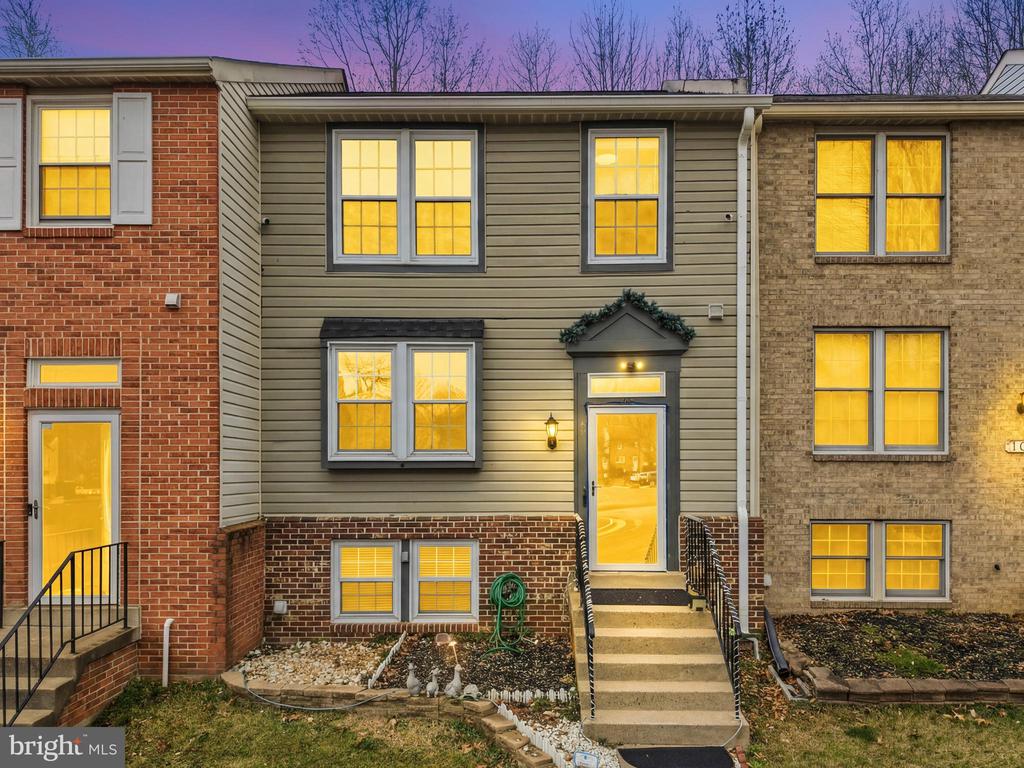 104 BARKSDALE PLACE