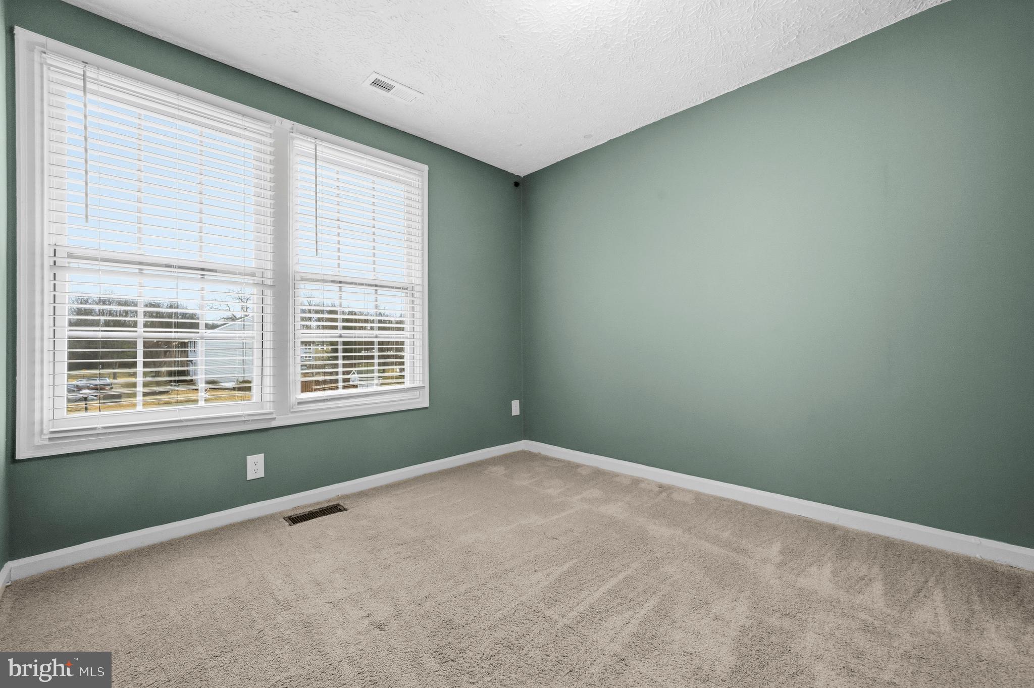 104 BARKSDALE PLACE