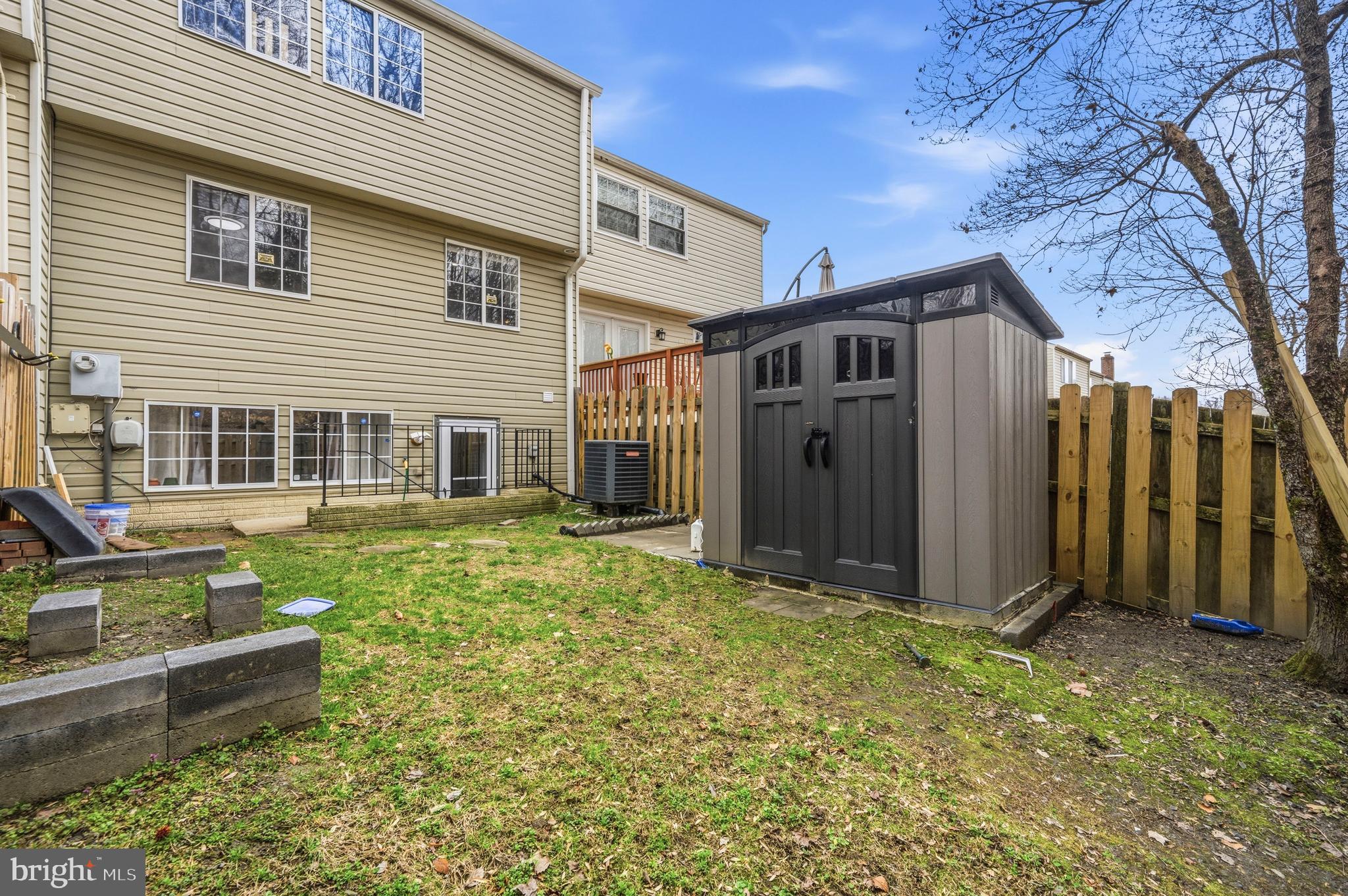 104 BARKSDALE PLACE
