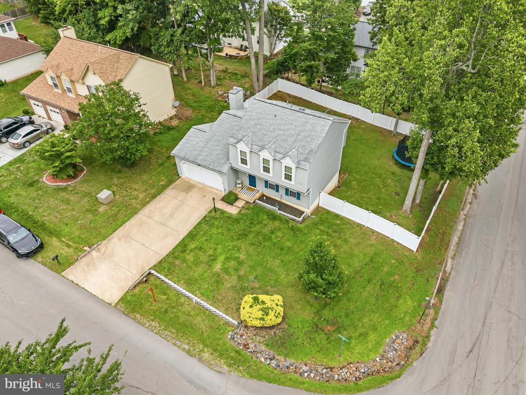 19 ROCKY WAY DRIVE