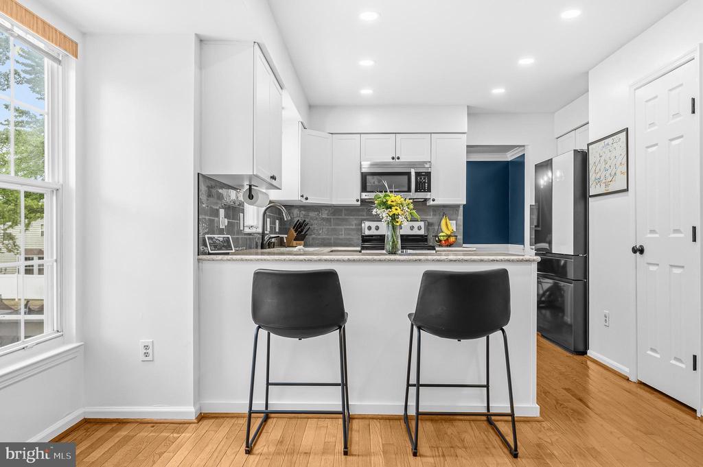 19 ROCKY WAY DRIVE