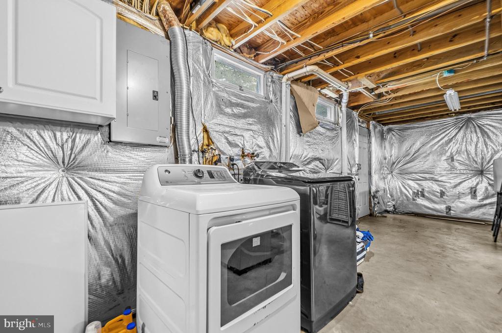 19 ROCKY WAY DRIVE