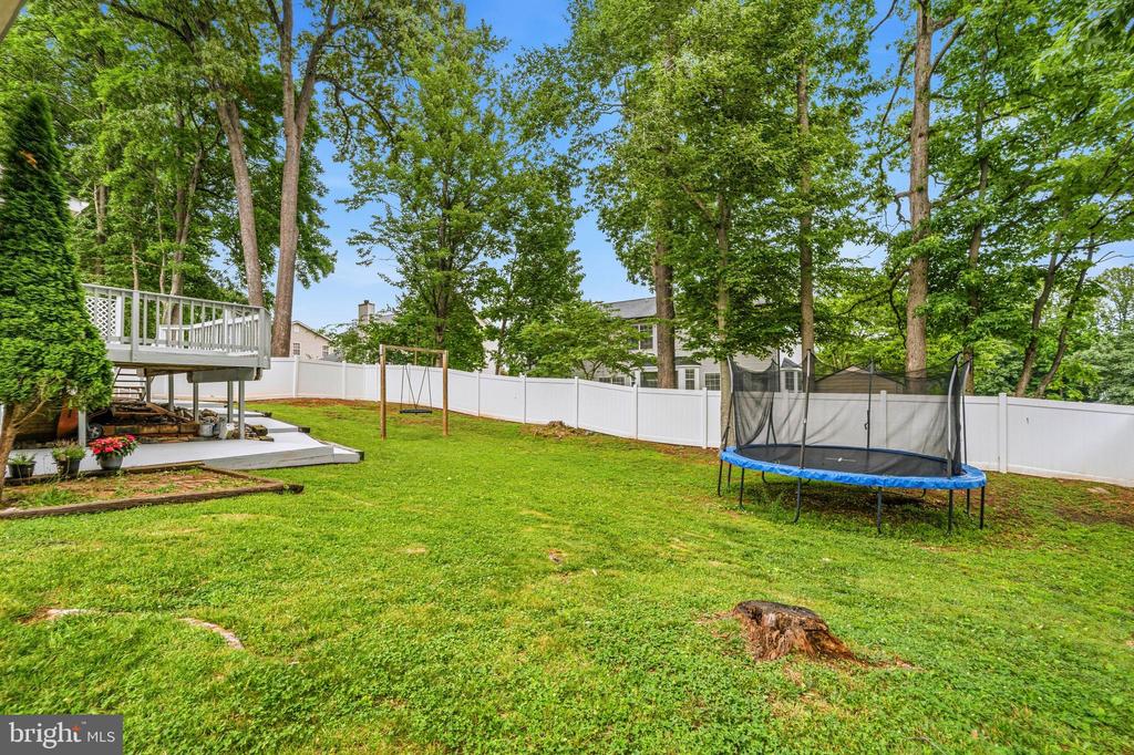 19 ROCKY WAY DRIVE