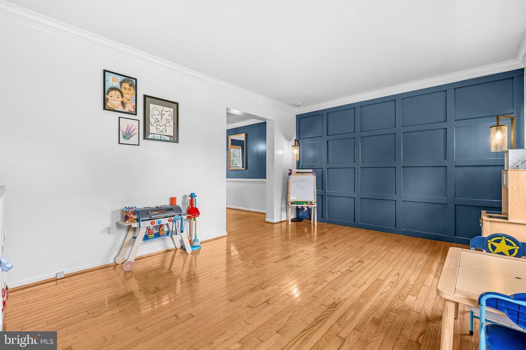 19 ROCKY WAY DRIVE