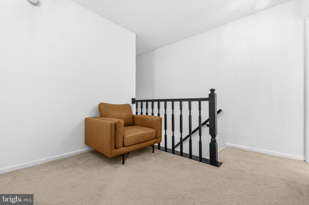 19 ROCKY WAY DRIVE