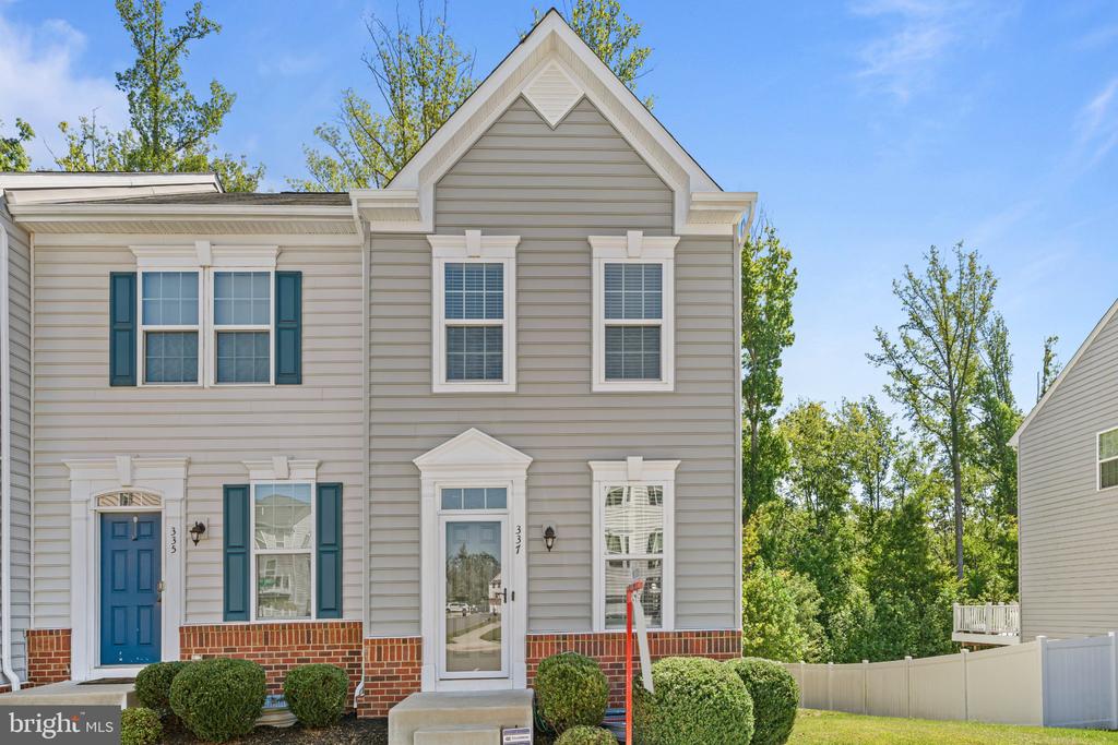 337 ROLLING VALLEY DRIVE