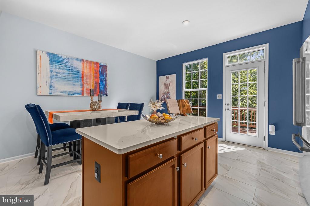 337 ROLLING VALLEY DRIVE