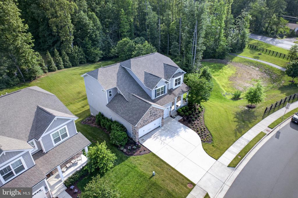 104 ZOE WAY
