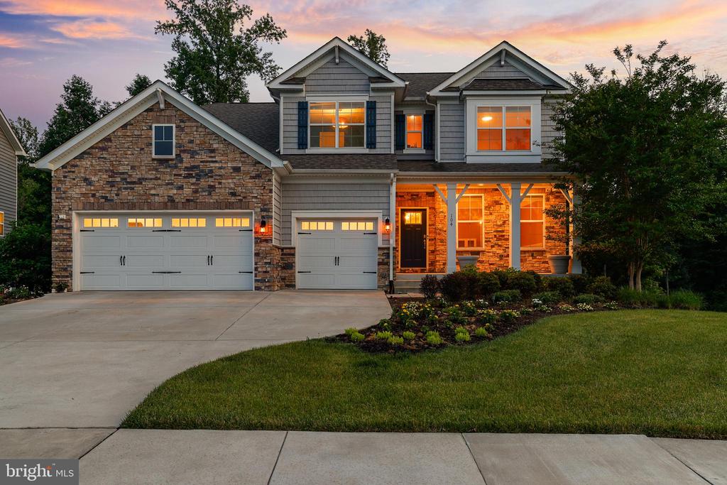 104 ZOE WAY