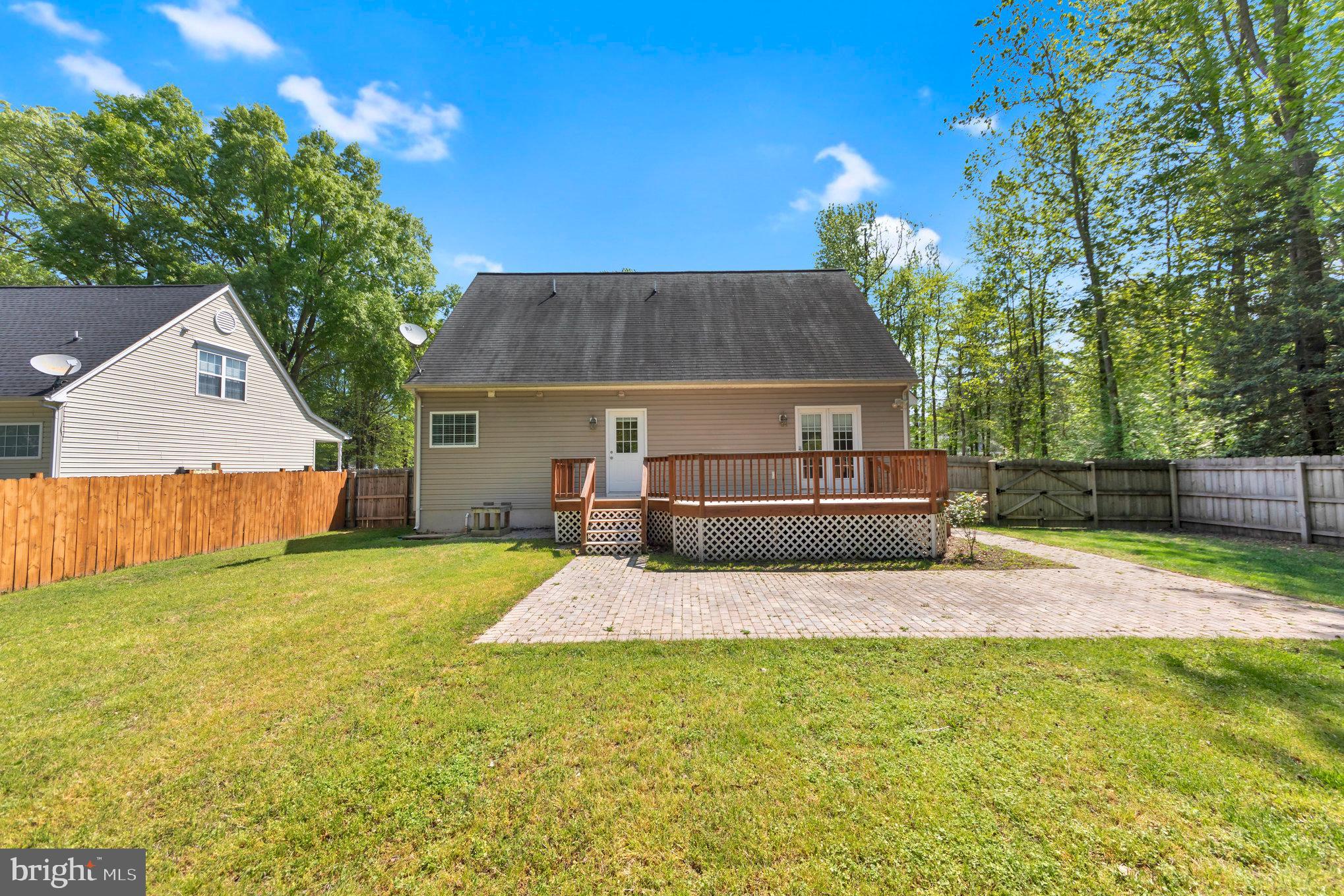 1341 HOLLY VISTA DRIVE