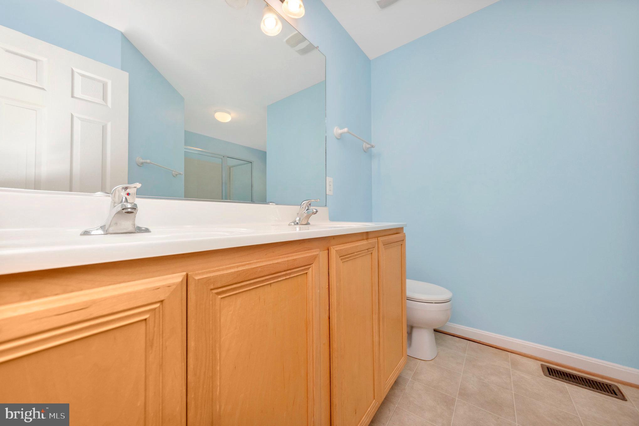 1341 HOLLY VISTA DRIVE