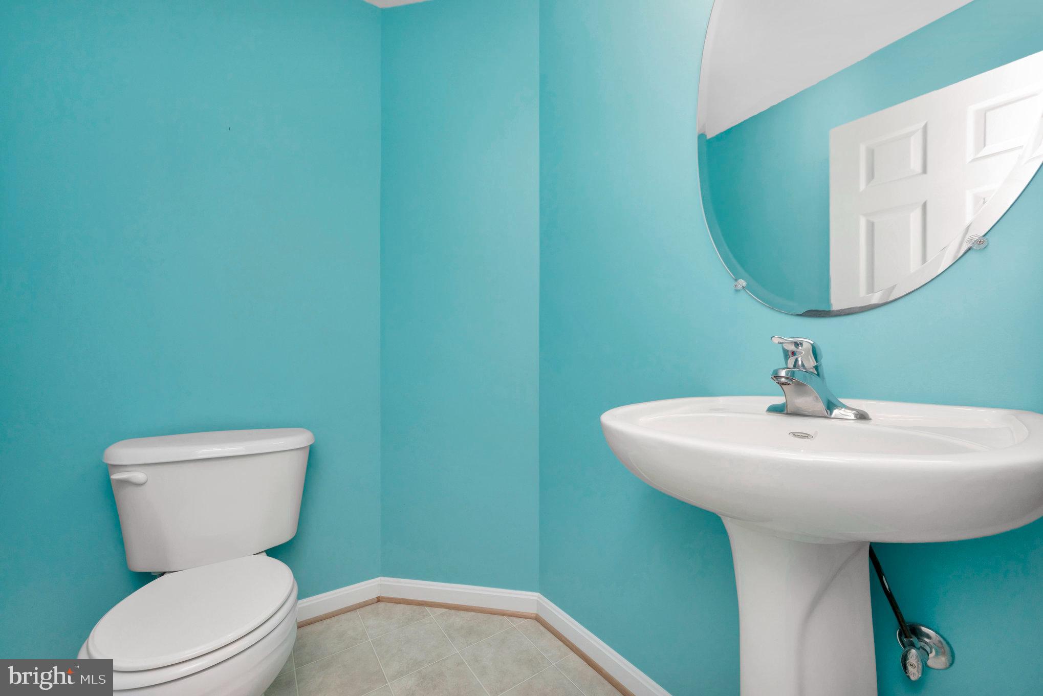 1341 HOLLY VISTA DRIVE