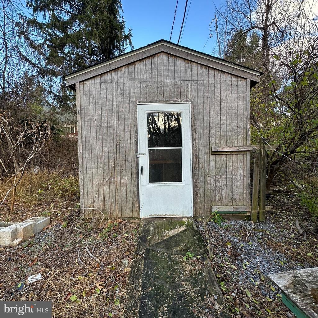 572 BIFROST WAY