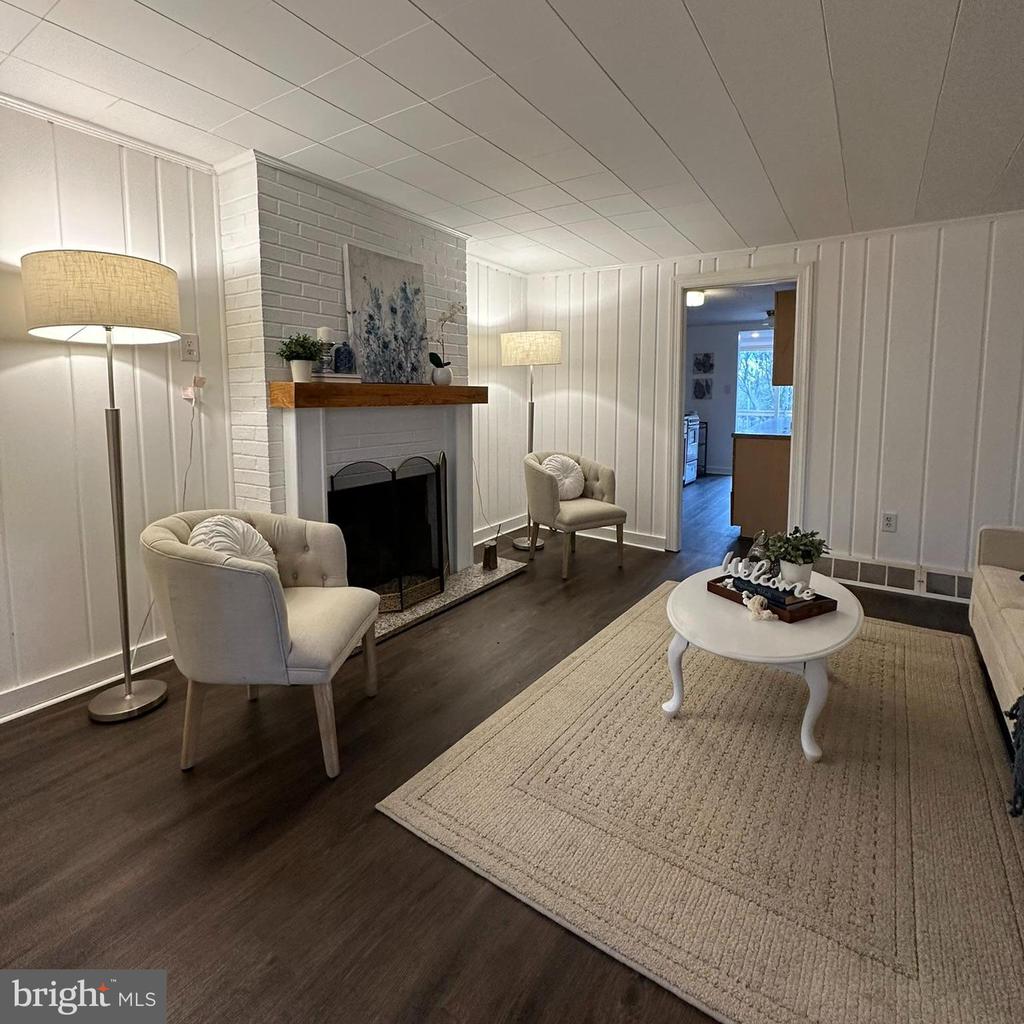 572 BIFROST WAY