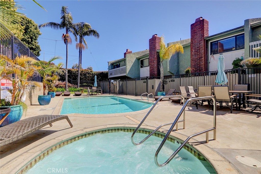 1317 Aviation Boulevard 6