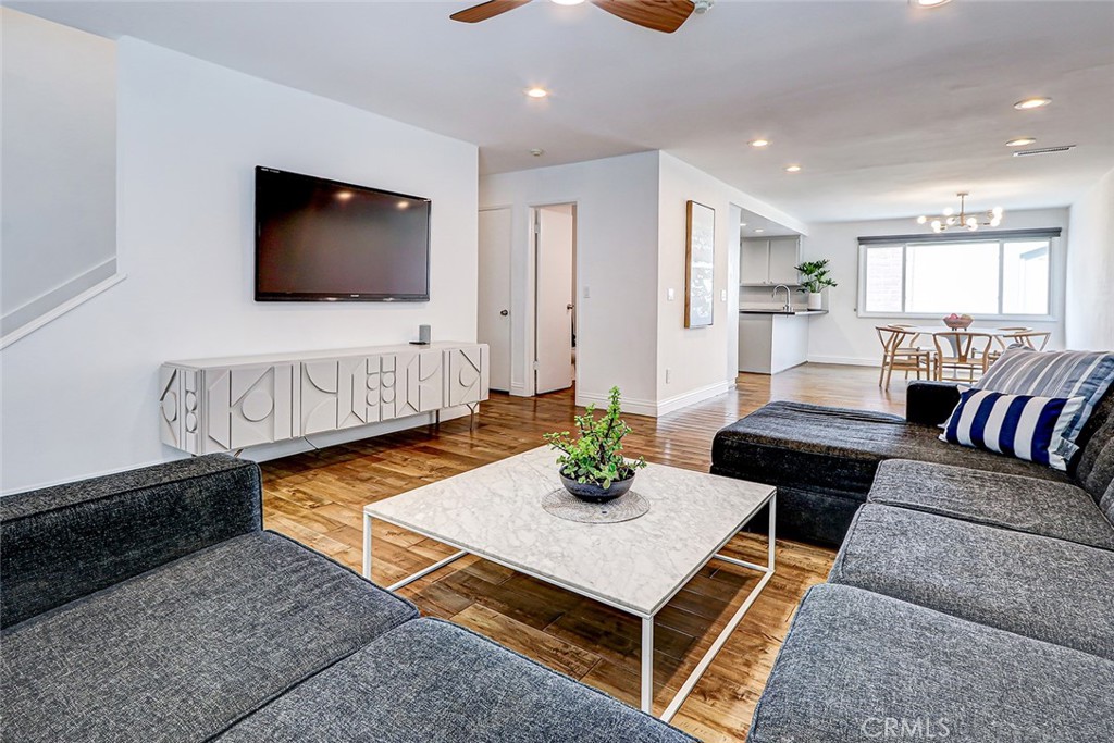 1317 Aviation Boulevard 6