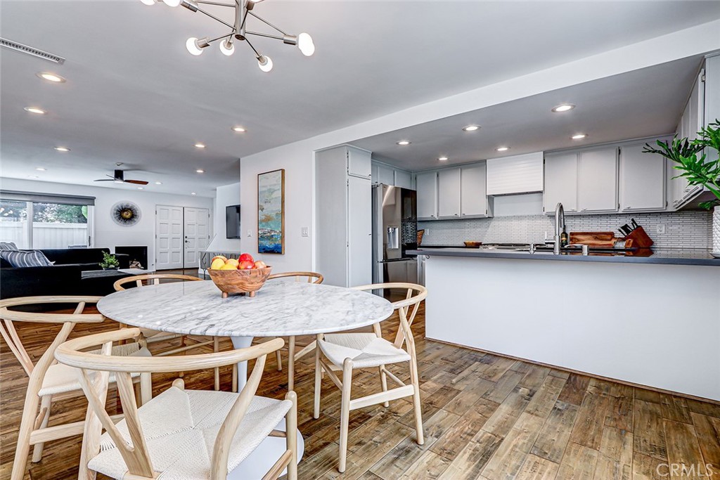 1317 Aviation Boulevard 6