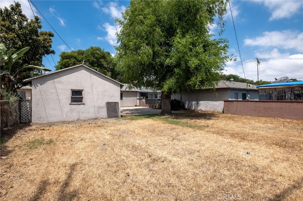 3260 Oregon Avenue