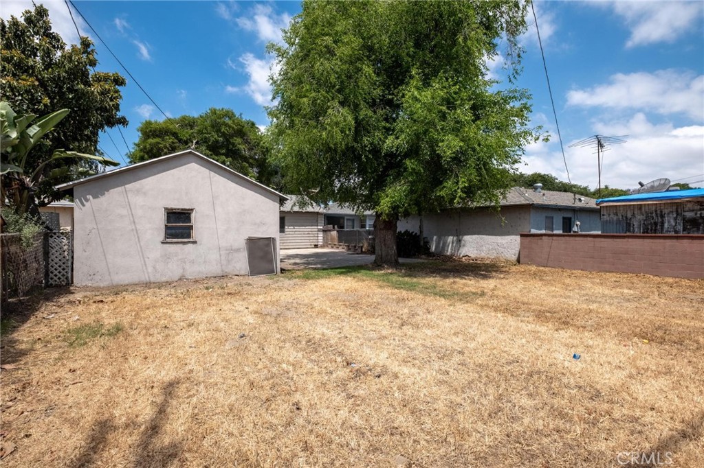 3260 Oregon Avenue