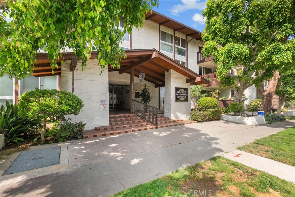 5650 Sumner Way 309