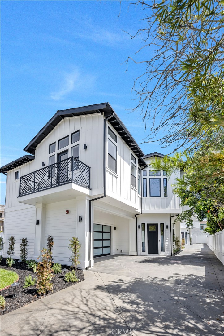 2102 Marshallfield Lane B