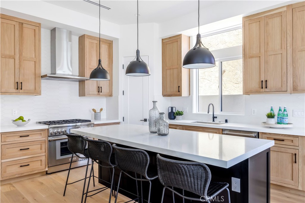 2102 Marshallfield Lane B