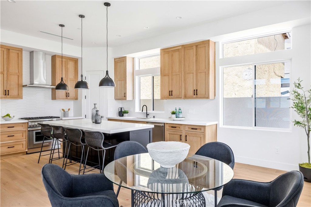 2102 Marshallfield Lane B