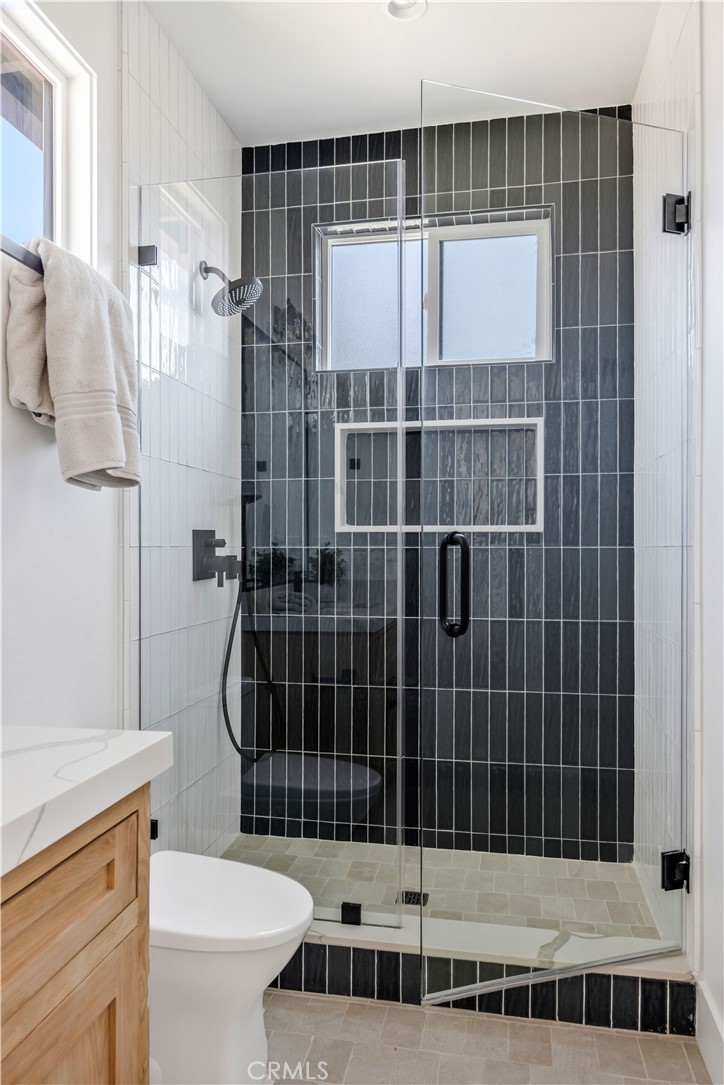 2102 Marshallfield Lane B