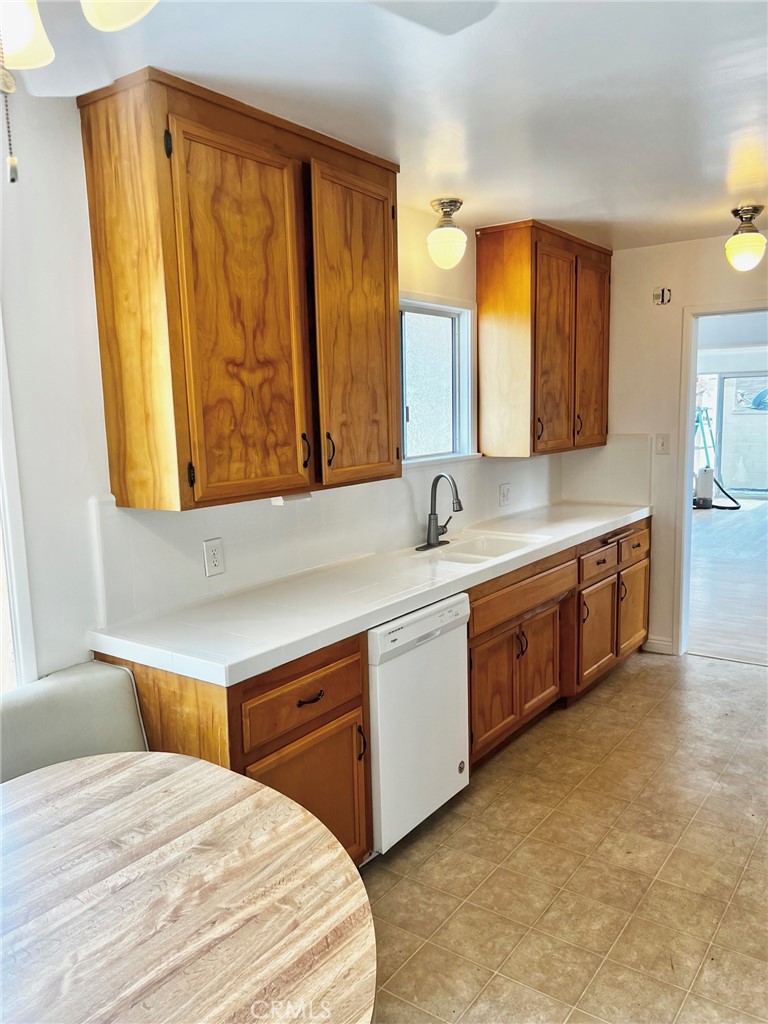 21901 Marjorie Avenue