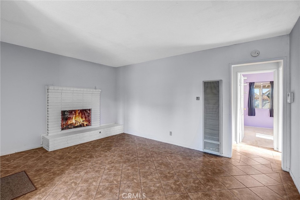 1143 E 220th Street