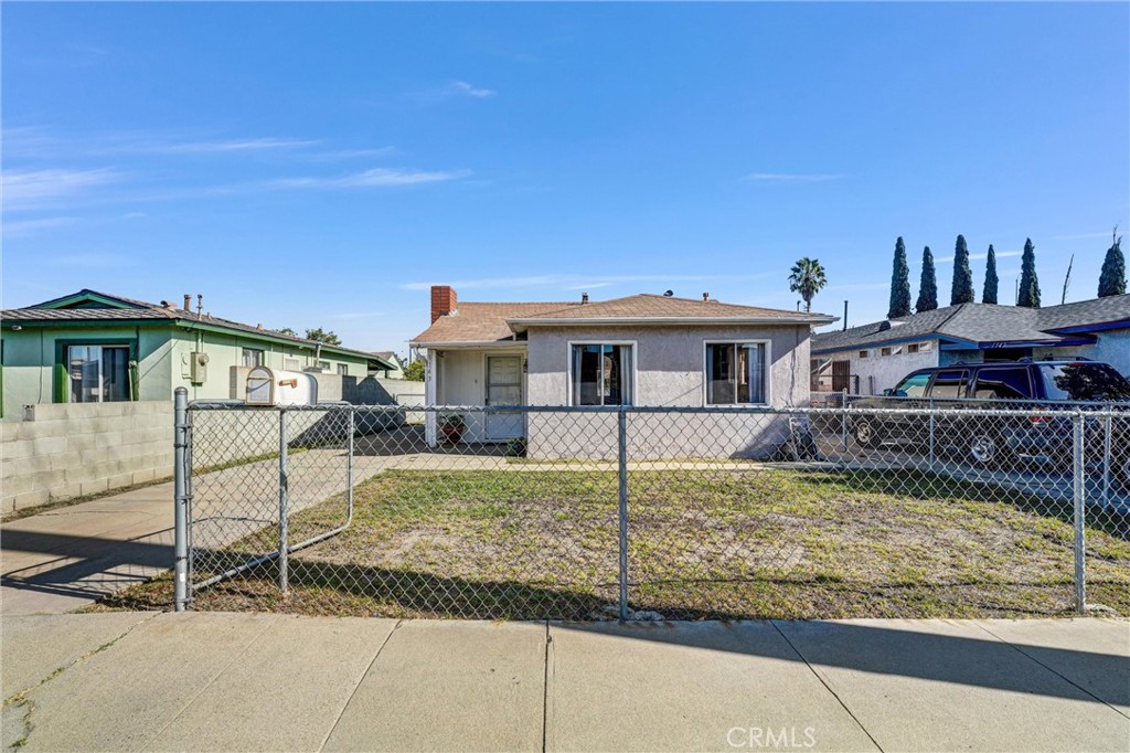1143 E 220th Street