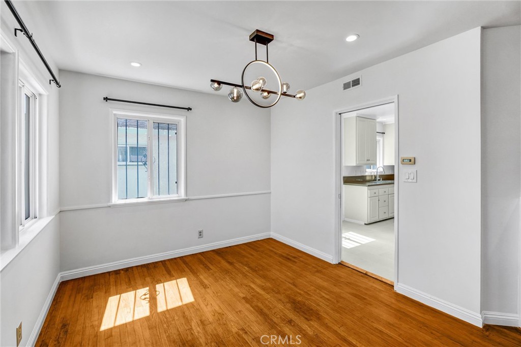 15505 Van Buren Ave.