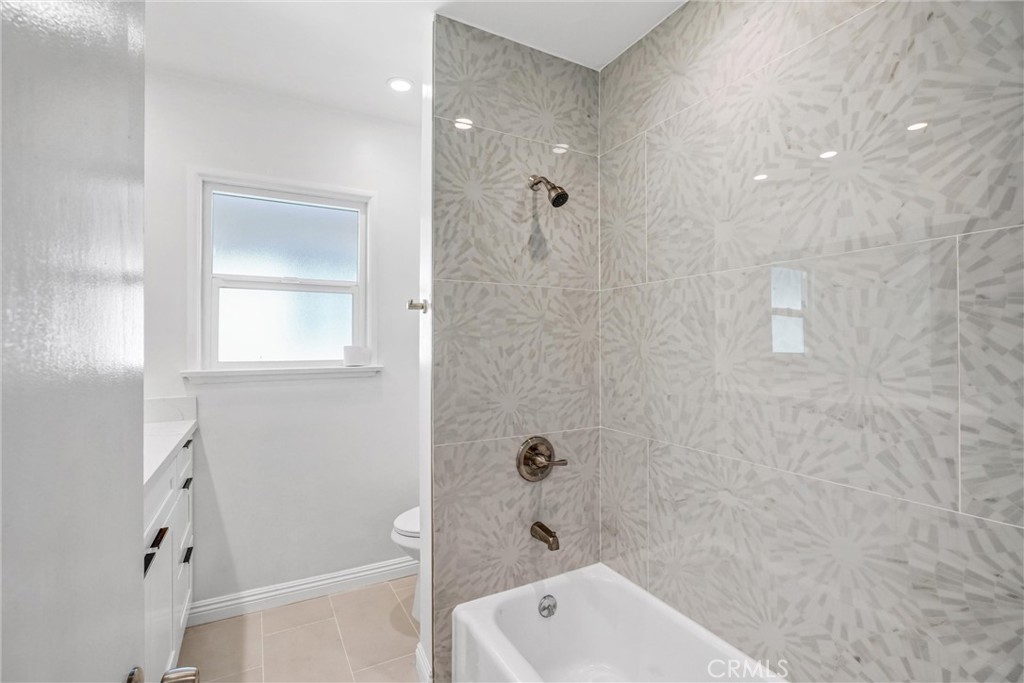 15505 Van Buren Ave.