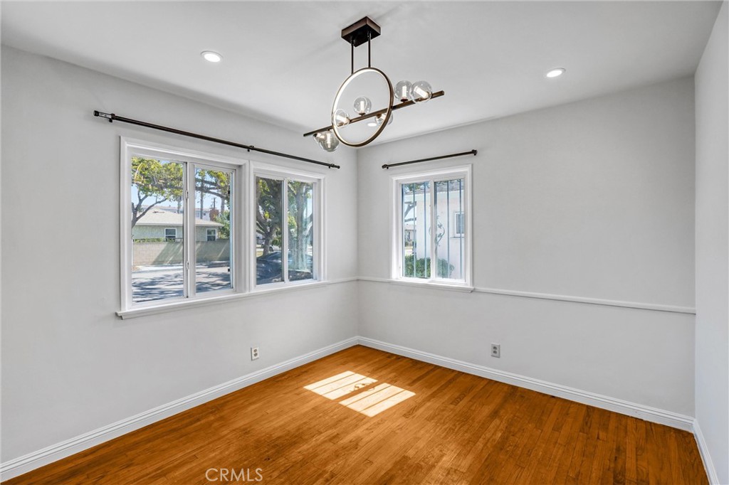 15505 Van Buren Ave.