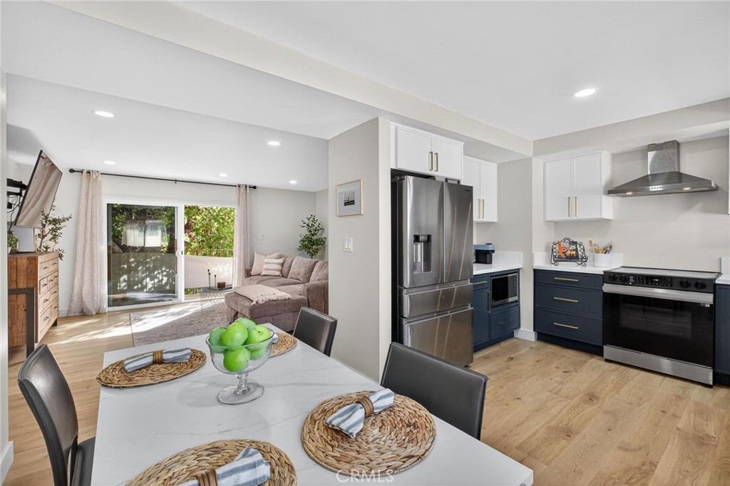 14903 S Normandie 204