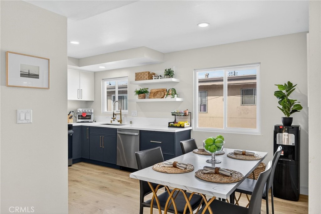 14903 S Normandie 204