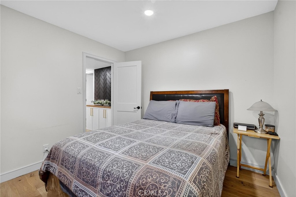 14903 S Normandie 204