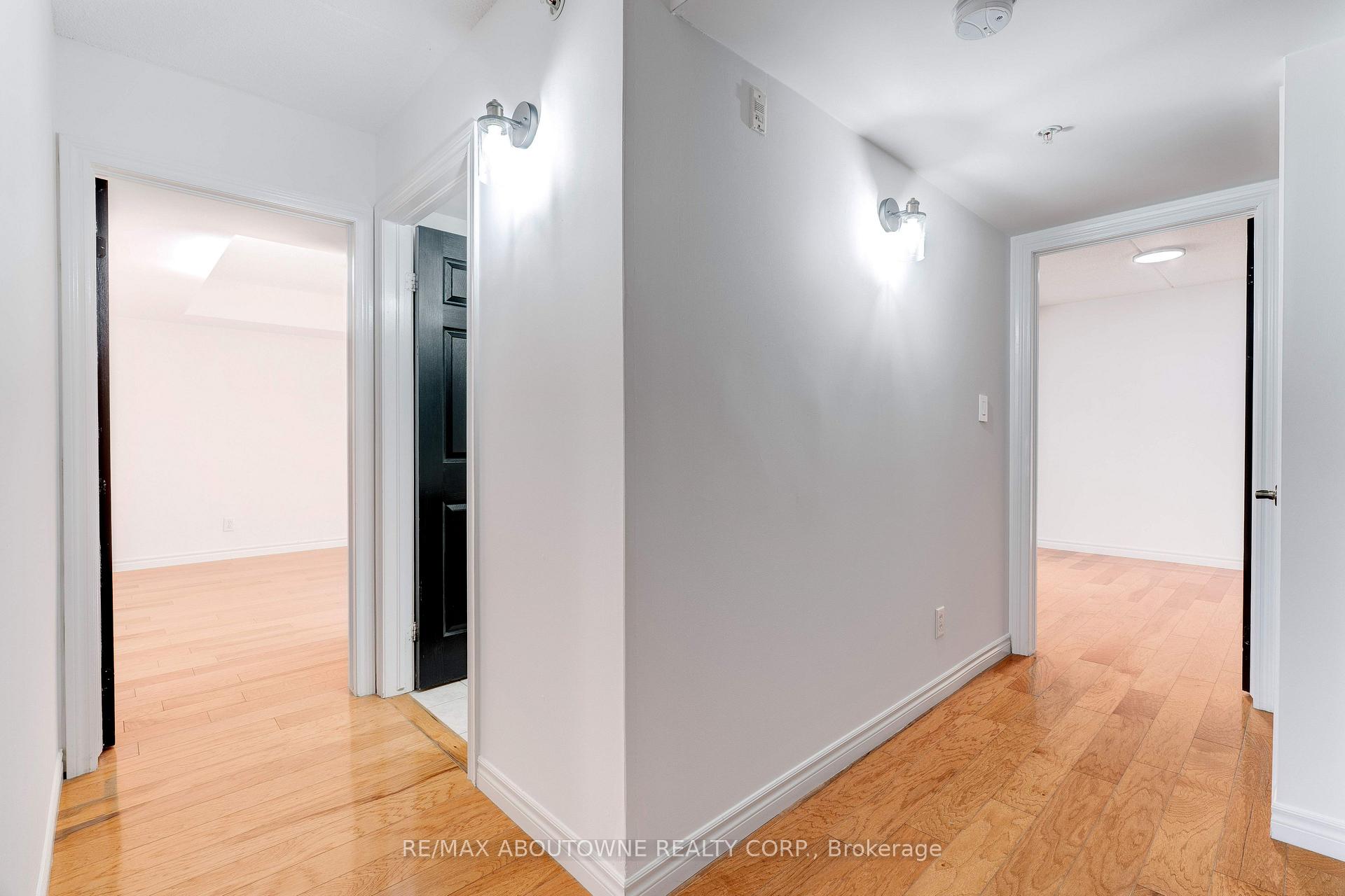 1460 Bishops Gate 212