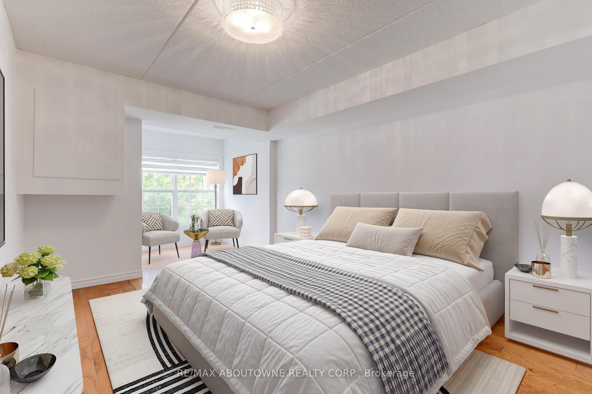 1460 Bishops Gate 212