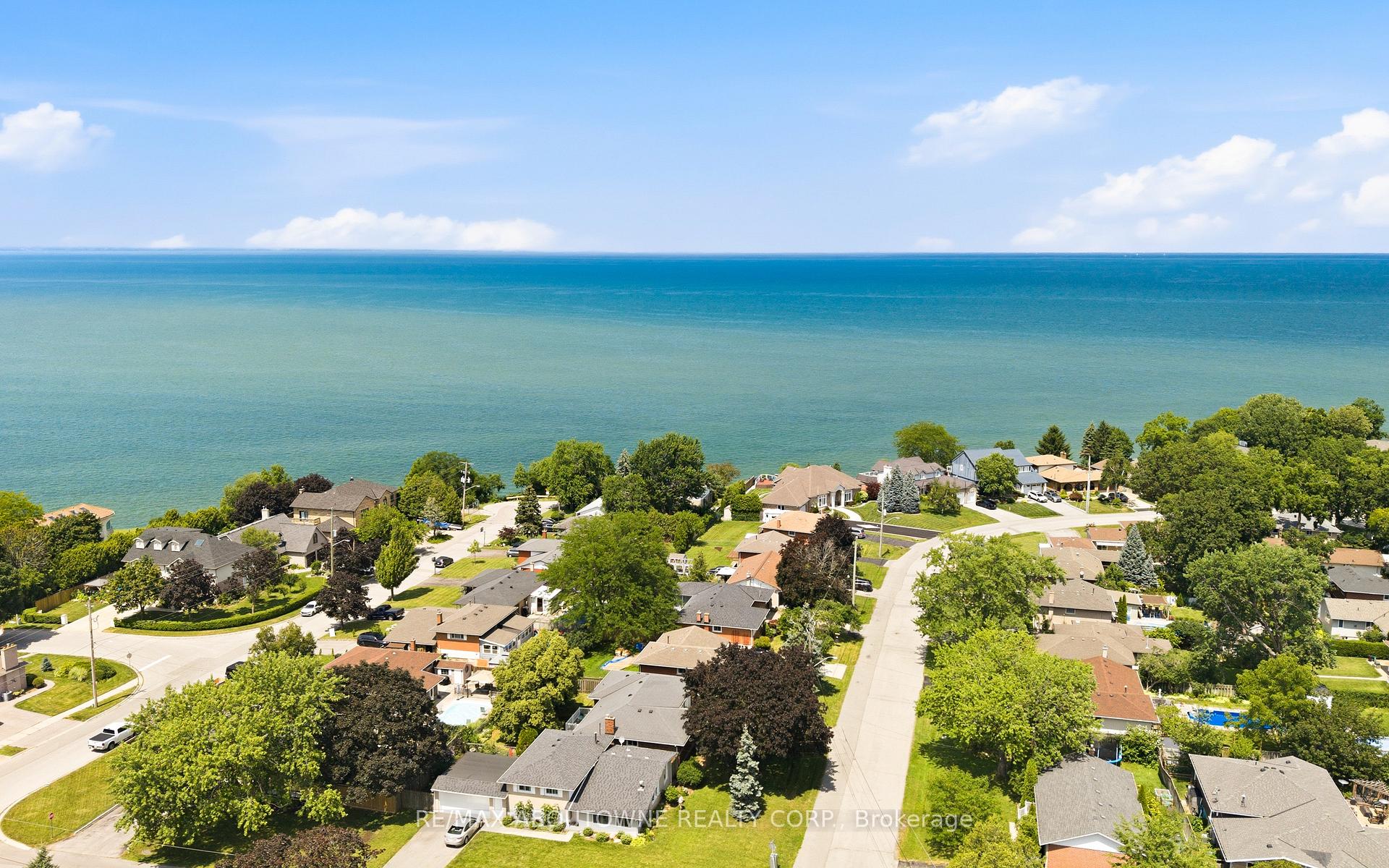 154 Lakeside Drive