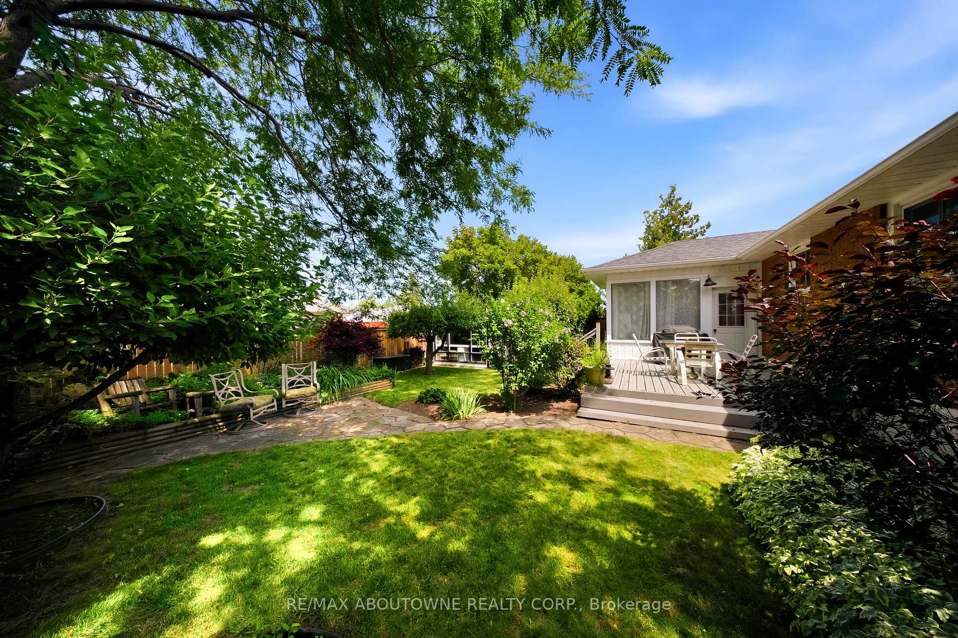 154 Lakeside Drive