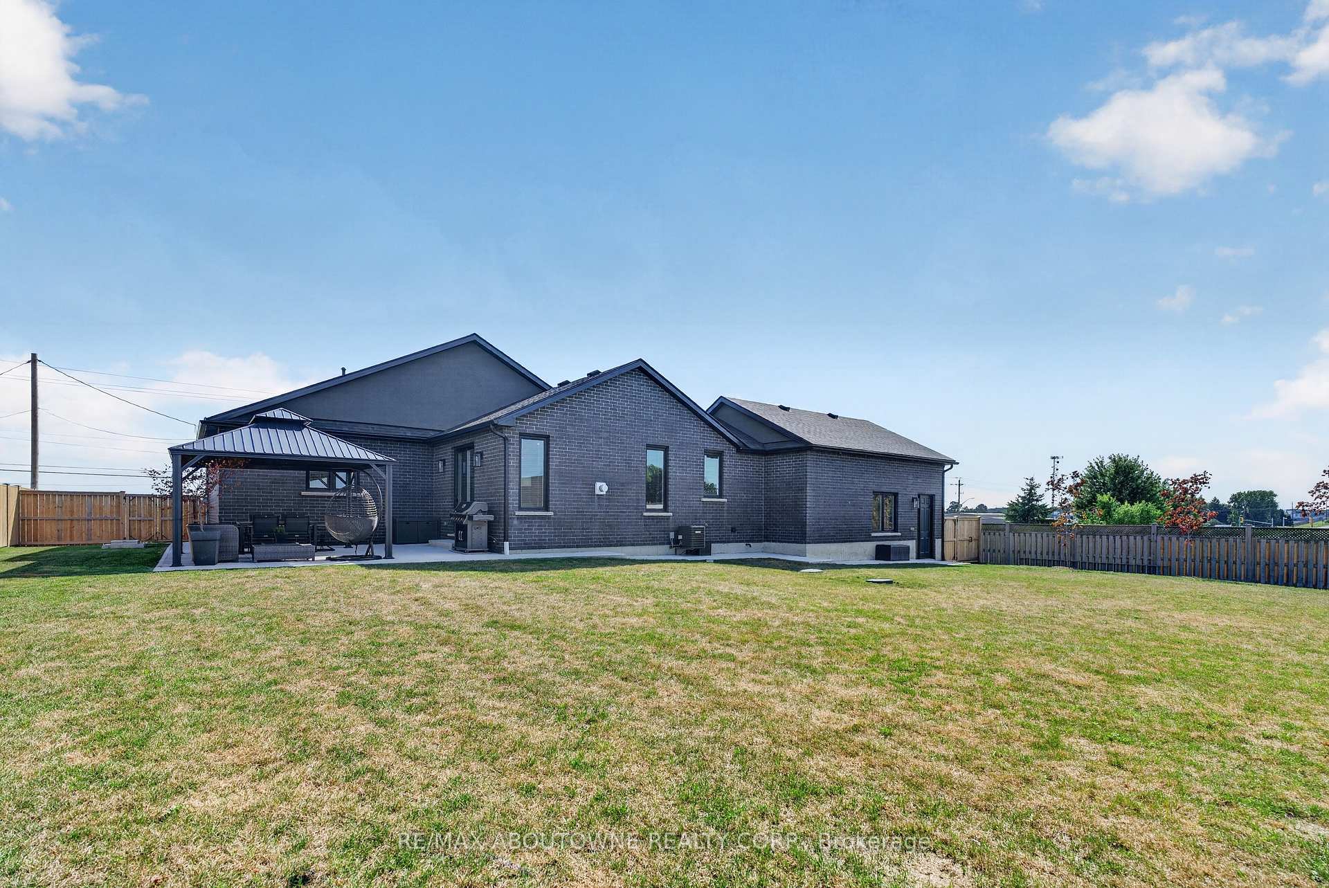 21 Haldimand 66 Road