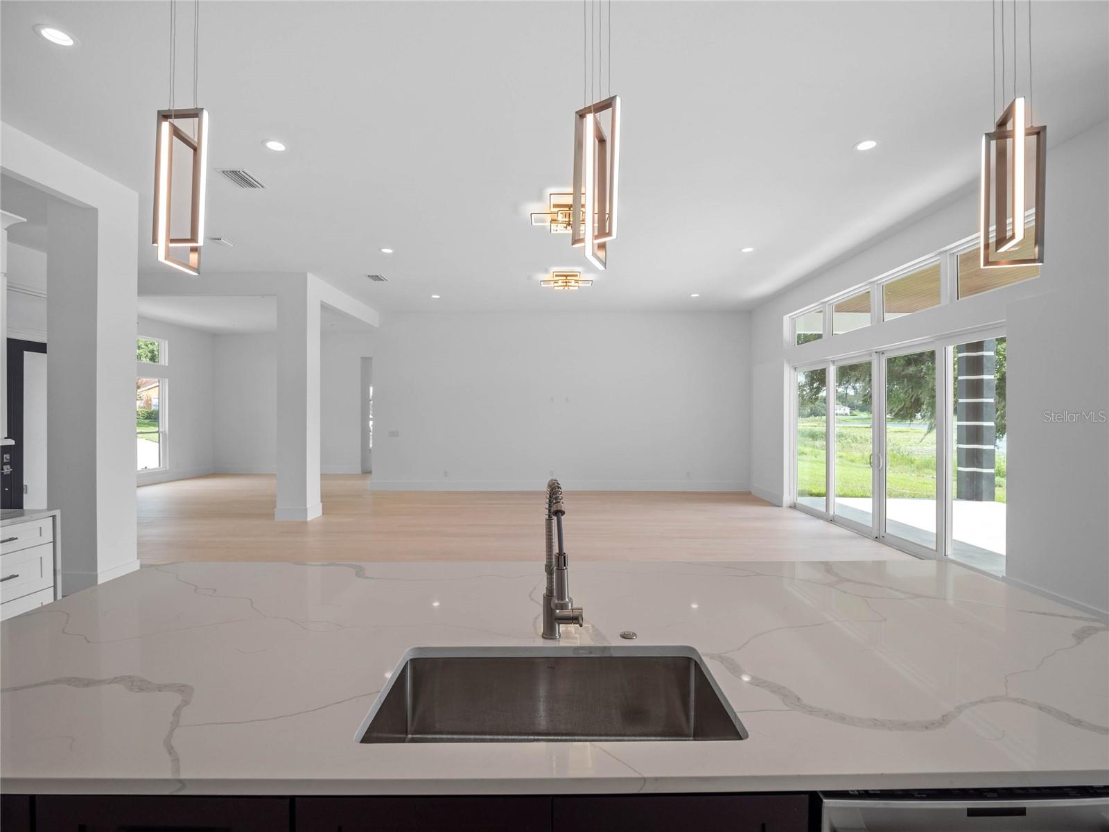 260 DEER ISLE DR